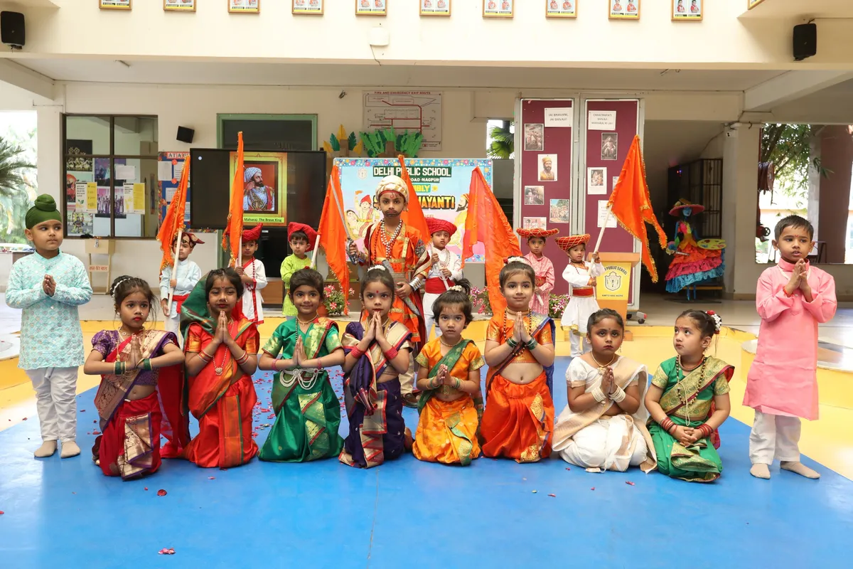 DPS (Kamptee Road) Preschool students in traditional Indian costumes